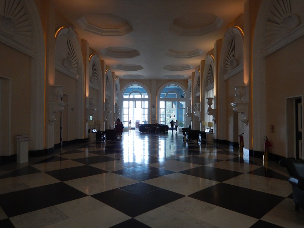 Palácio Quitandinha por dentro