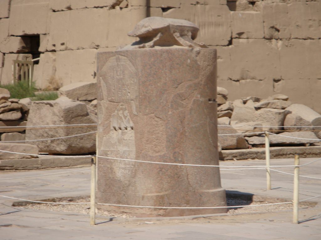 Templo de Karnak, o maior templo egípcio