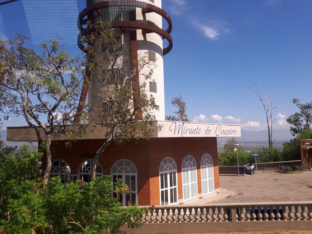 Torre Mirante do Morro do Cruzeiro Aparecida