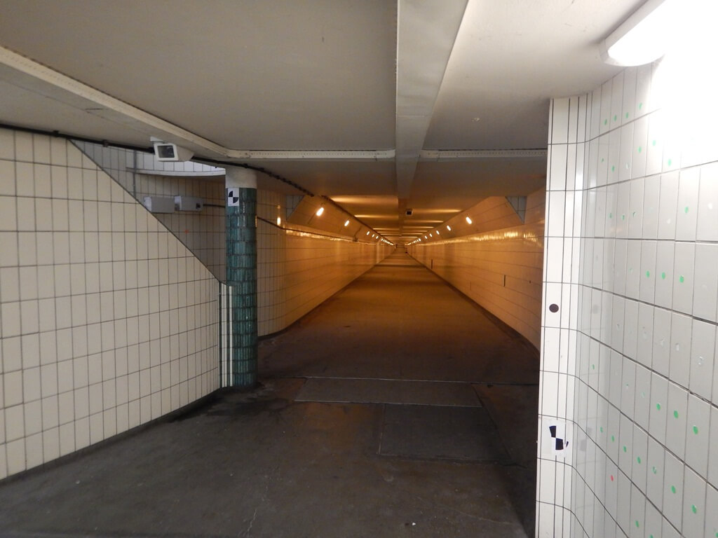 Maastunnel ou Túnel Maas
