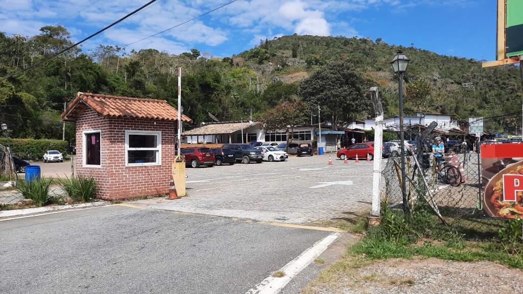 Estacionamento Feirinha de Itaipava