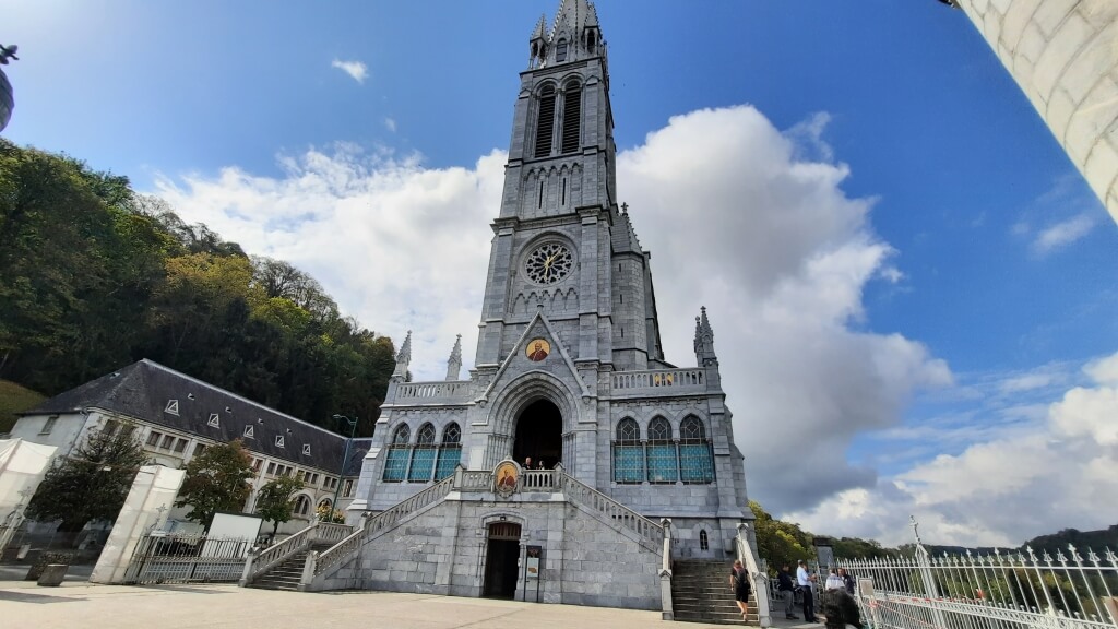 Basílica de Nossa Senhora da Conceição Lourdes