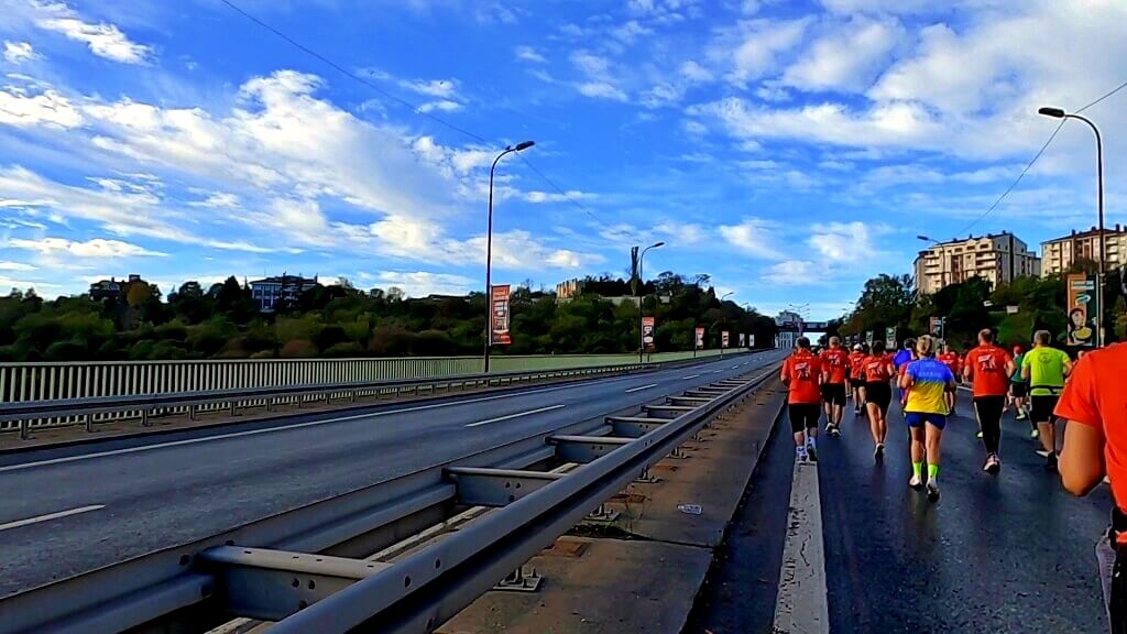 Maratona de Istambul meio da Ponte
