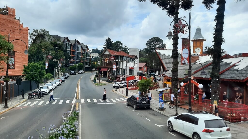 Bustour Gramado como funciona