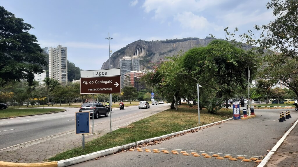 Estacionamento na Lagoa