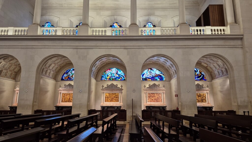 Basílica de Nossa Senhora do Rosário de Fátima