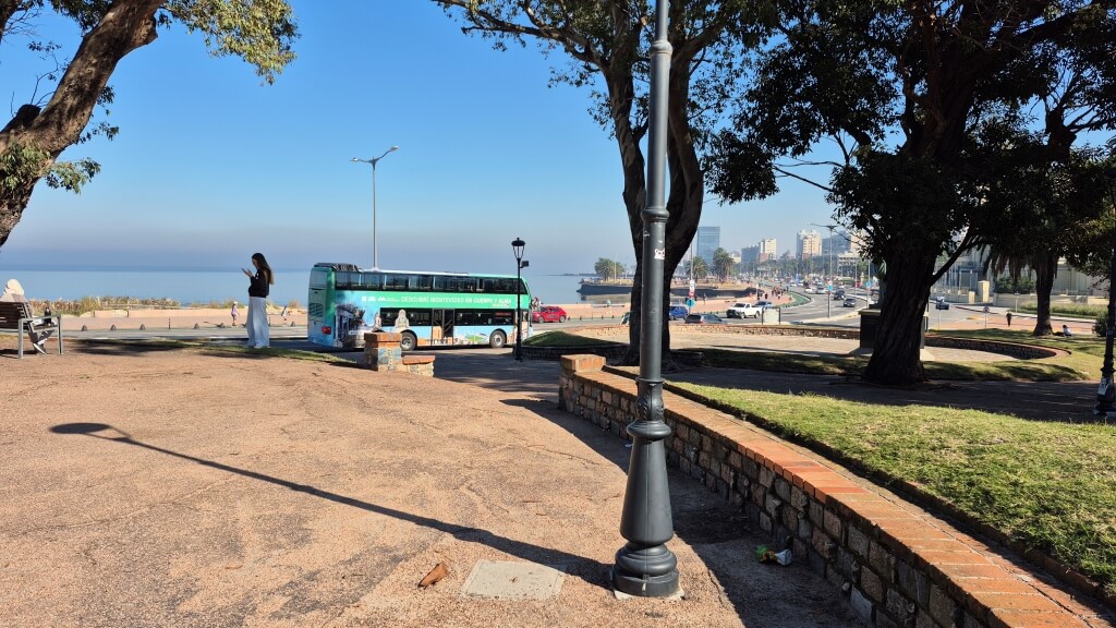 ônibus turístico de Montevidéu