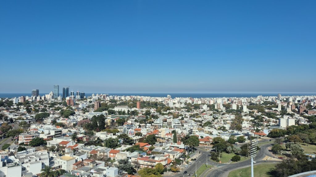 Montevidéu vista do mirante do Estádio Centenário