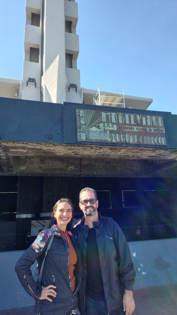 Torre das Homenagens Estádio Centenário de Montevidéu