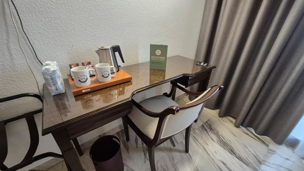 Hotel Turia Facilidades